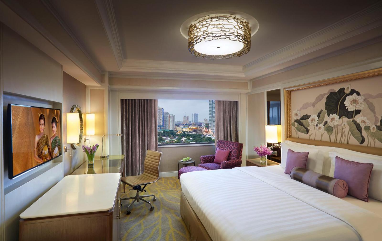 Dusit Thani Manila Hotel